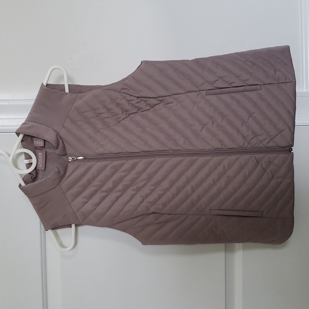 Chico's Womens Puffer Vest Size 0